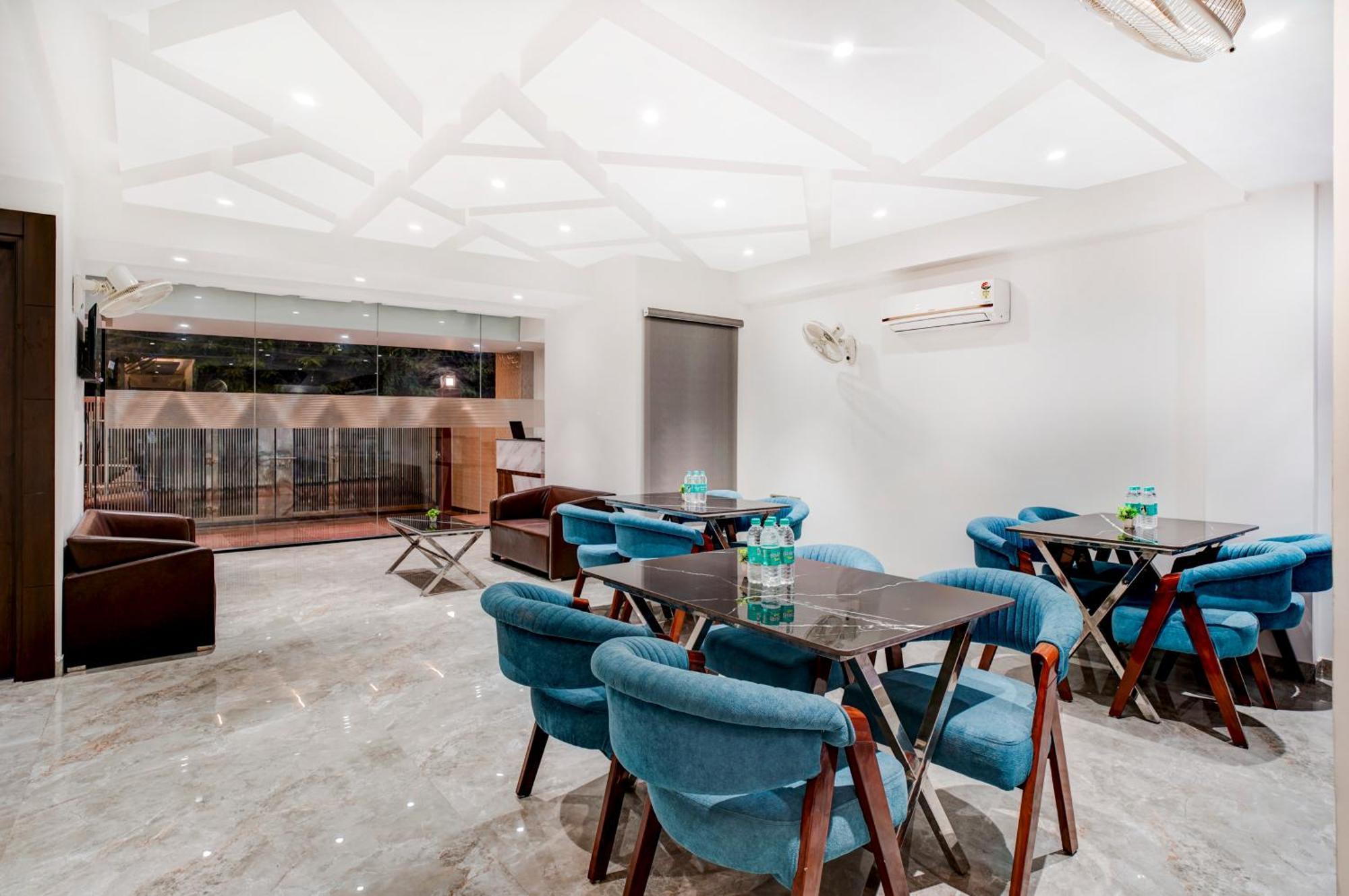 Treebo Corporate Inn نويدا المظهر الخارجي الصورة
