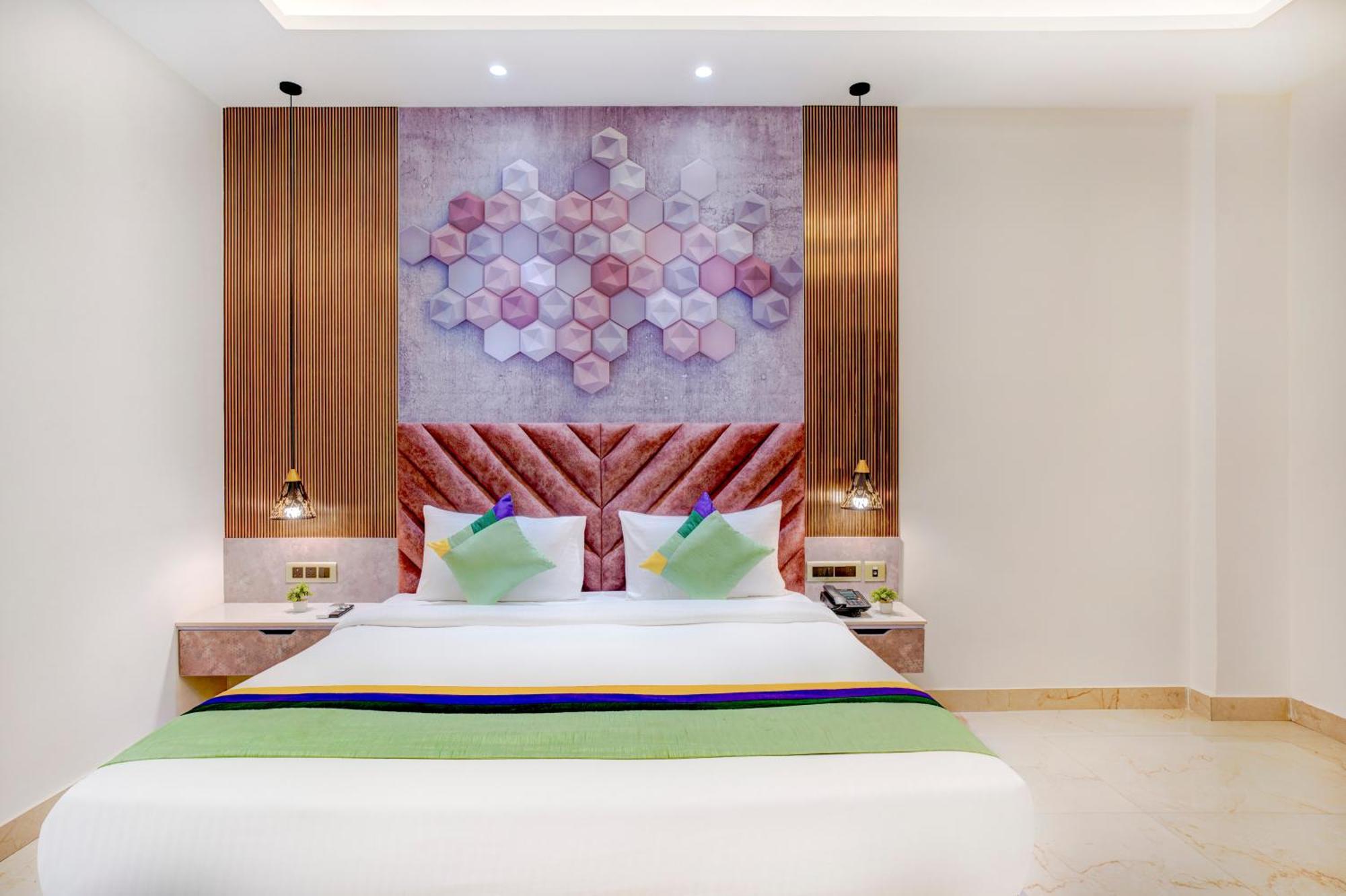 Treebo Corporate Inn نويدا المظهر الخارجي الصورة
