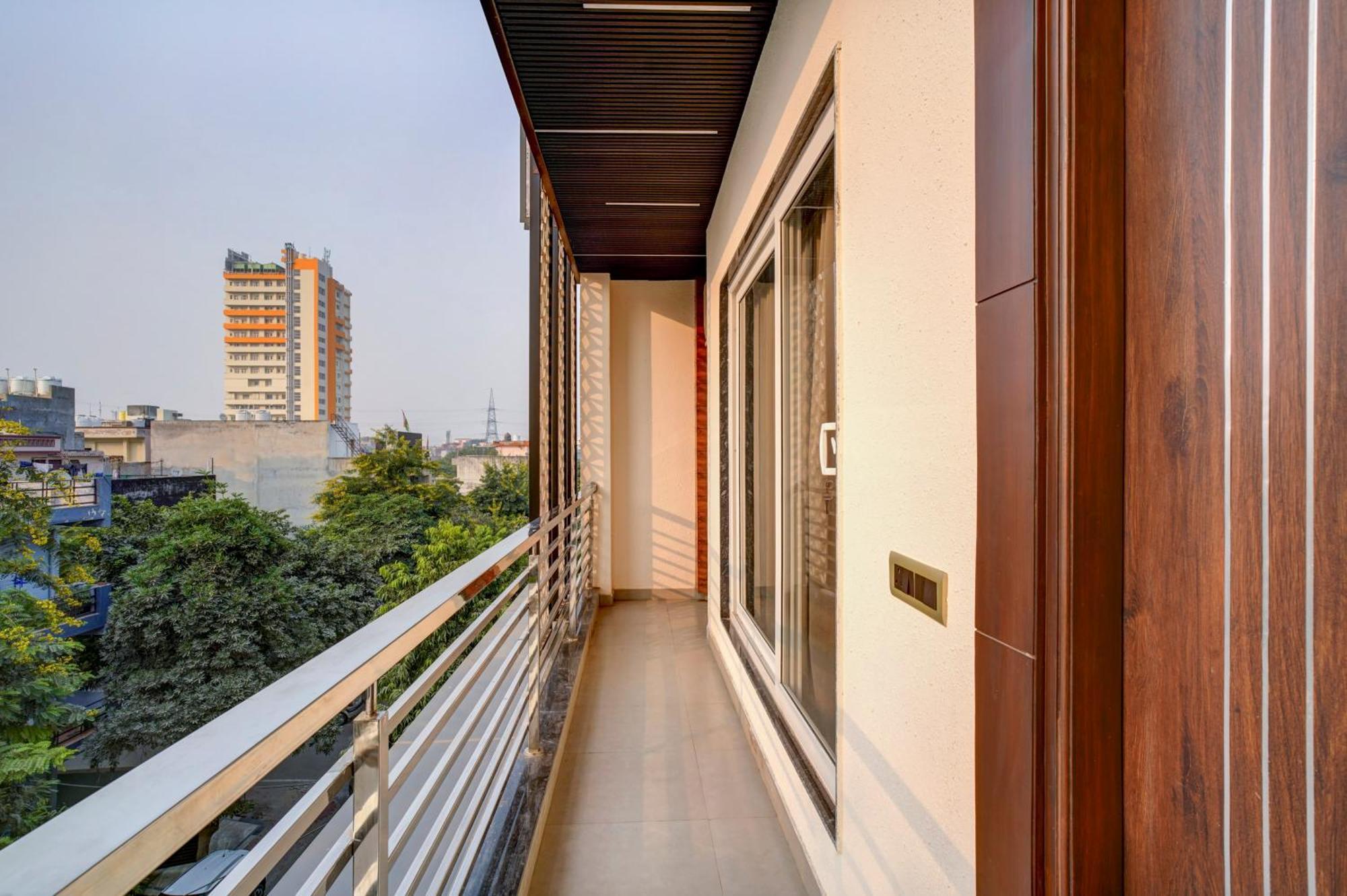 Treebo Corporate Inn نويدا المظهر الخارجي الصورة